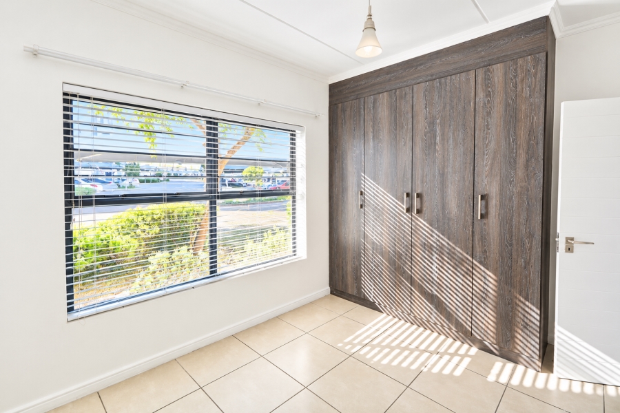 To Let 3 Bedroom Property for Rent in Parklands Western Cape
